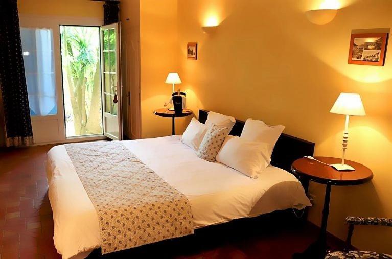פורקרול Auberge Des Glycines מראה חיצוני תמונה