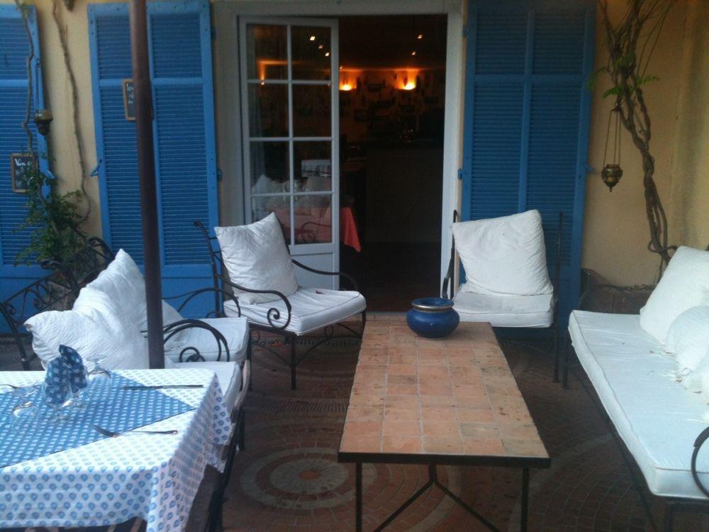 פורקרול Auberge Des Glycines מראה חיצוני תמונה