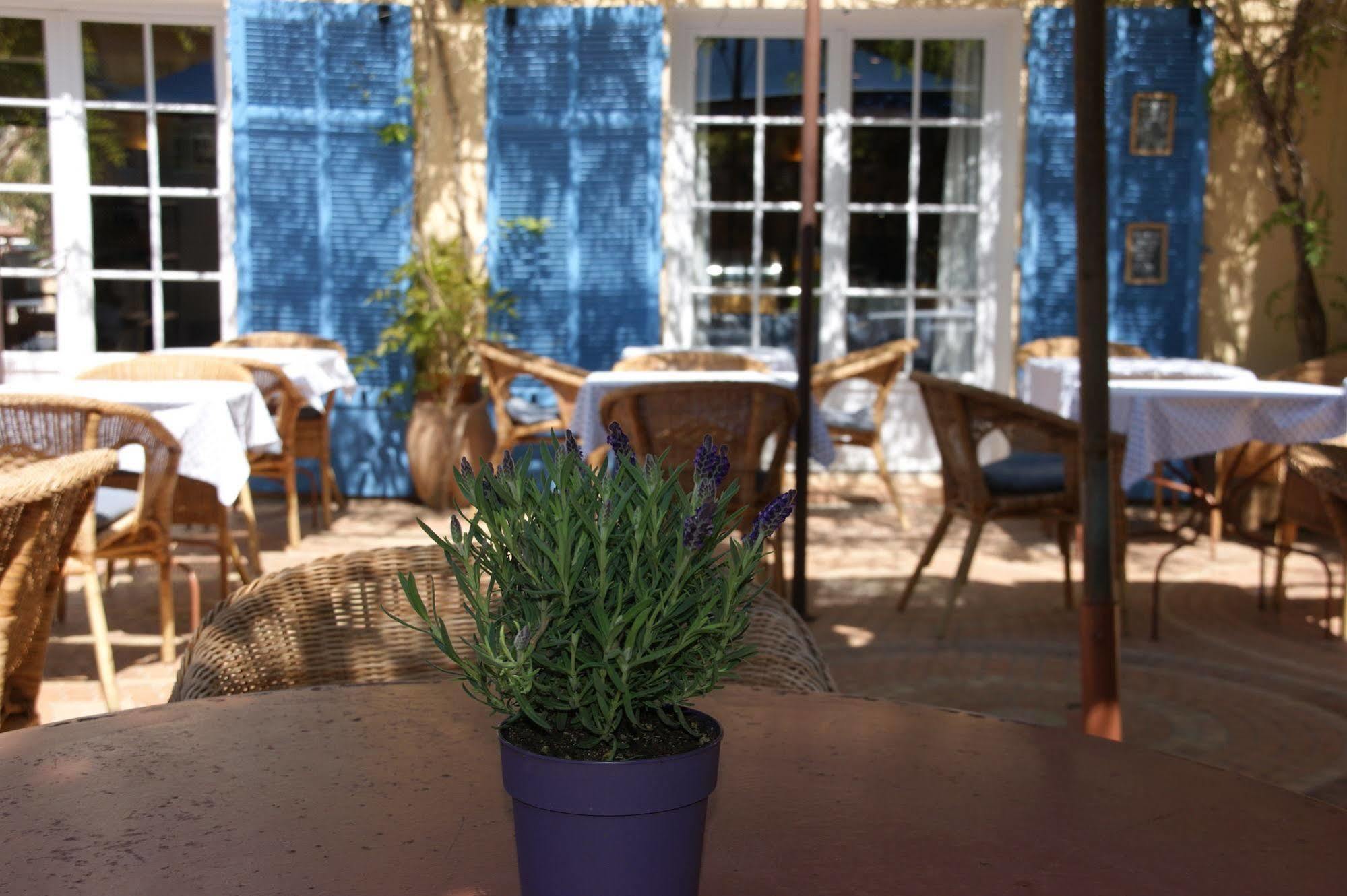 פורקרול Auberge Des Glycines מראה חיצוני תמונה